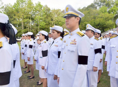 เข้าร่วมพิธีวางพวงมาลาถวายราชสักการะพระบาทสมเด็จพระมงกุฎเกล้าเจ้าอยู่หัวเนื่องในโอกาสวันสวรรคตครบ 100 ปี ... พารามิเตอร์รูปภาพ 12